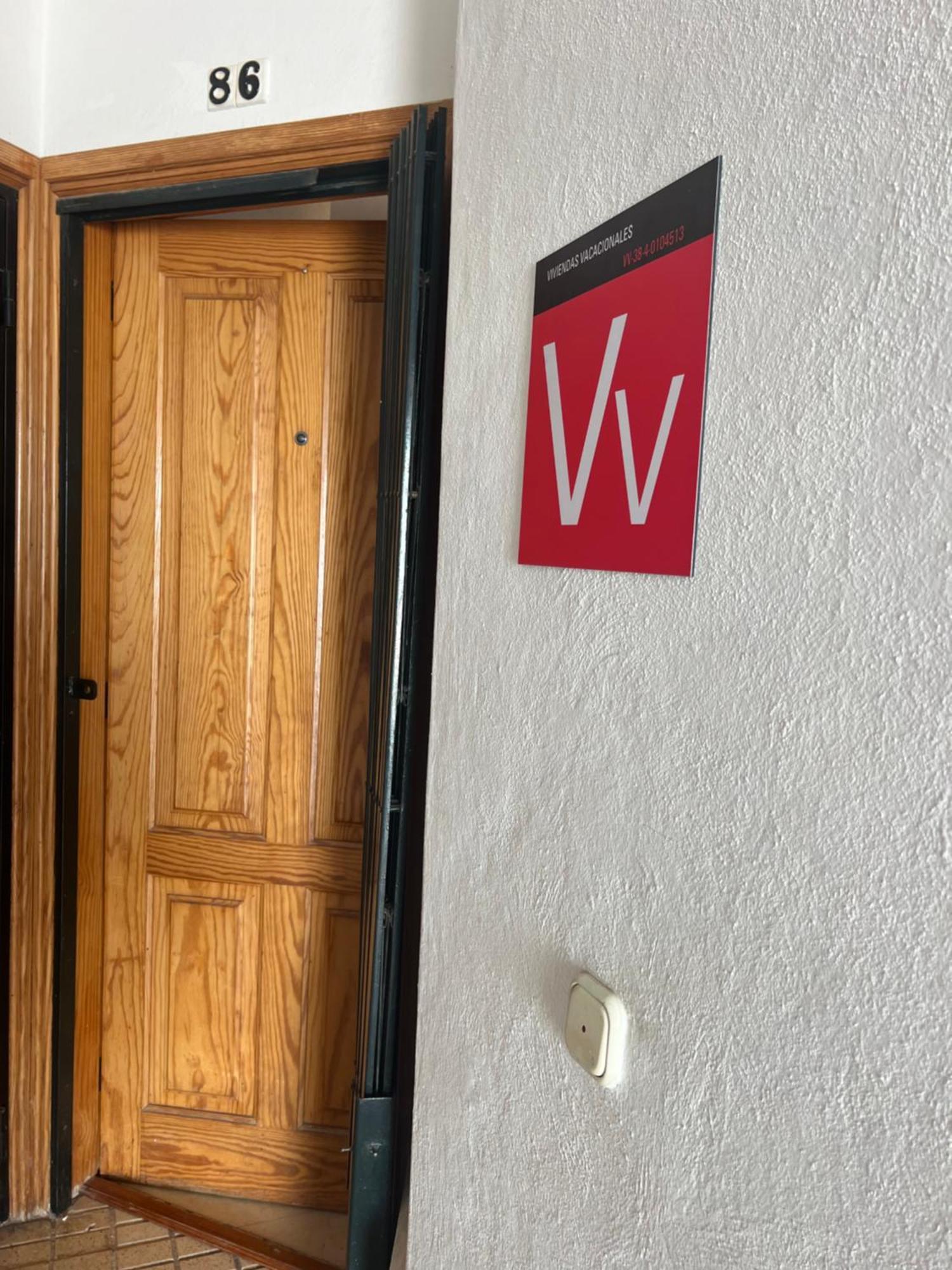 אדחה Cactus'S House, 150 M Beach, 1 Bdr, 4 Guests, Wifi, Netflix, מראה חיצוני תמונה